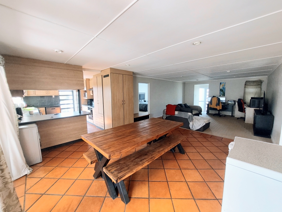 3 Bedroom Property for Sale in Denneoord Western Cape